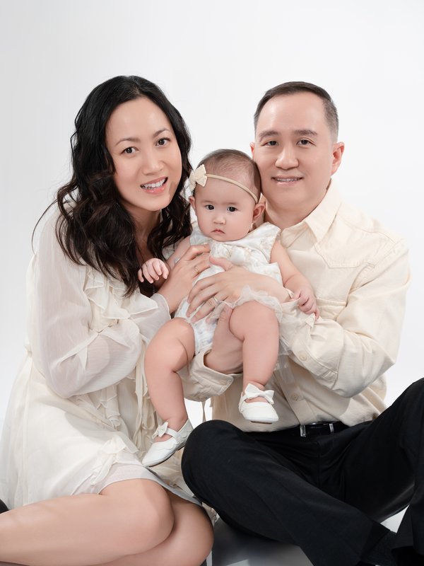 Kevin Socola Films toddler family portrait Fairfax VA rainbow tutu pastel florals whimsical